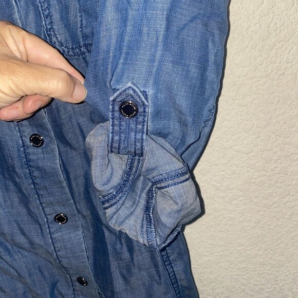 WHBM Women Denim Boyfriend Snap Long Sleeve Shirt Roll Tab M Tie Back Western - Picture 5 of 11